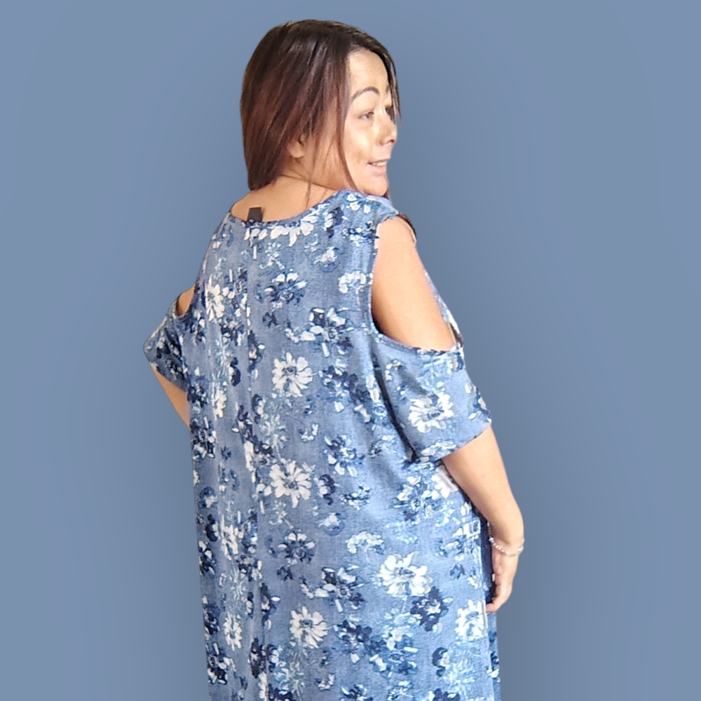 Women's Plus Size 2X Floral Cold Shoulder Blue Midi Dress